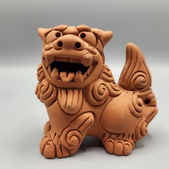 Set of 2 Okinawan Shisa Foo Dog Guardian Lions Figurines Terra Cotta Clay 3.5" - Picture 2 of 16